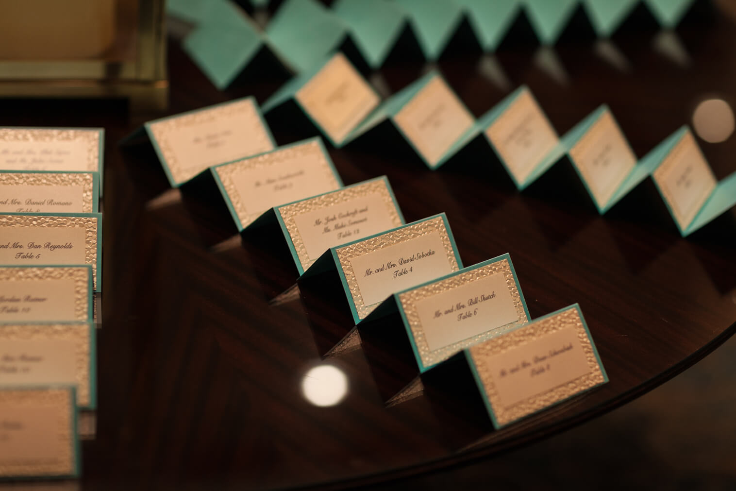 pebble paper seating cards