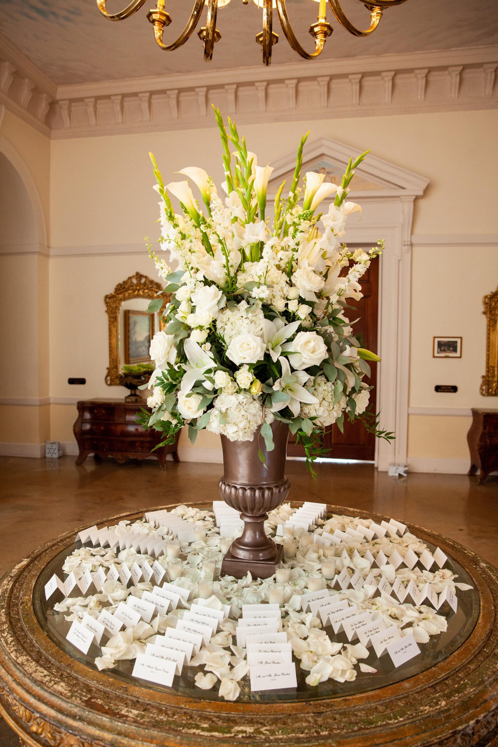 OHEKA CASTLE SEATING CARD TABLE 1